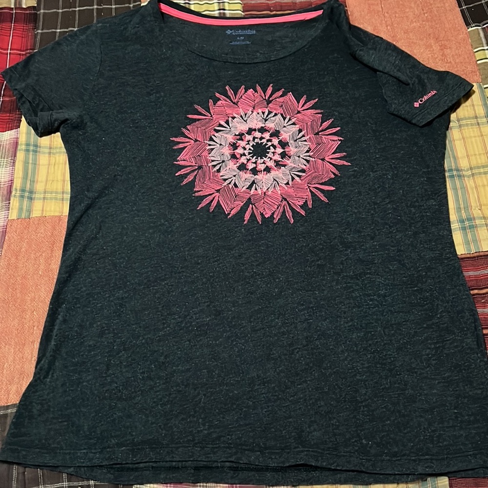 Women’s Columbia Tee
